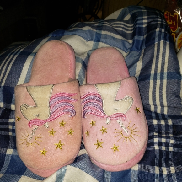 Girls slippers - Picture 2 of 5